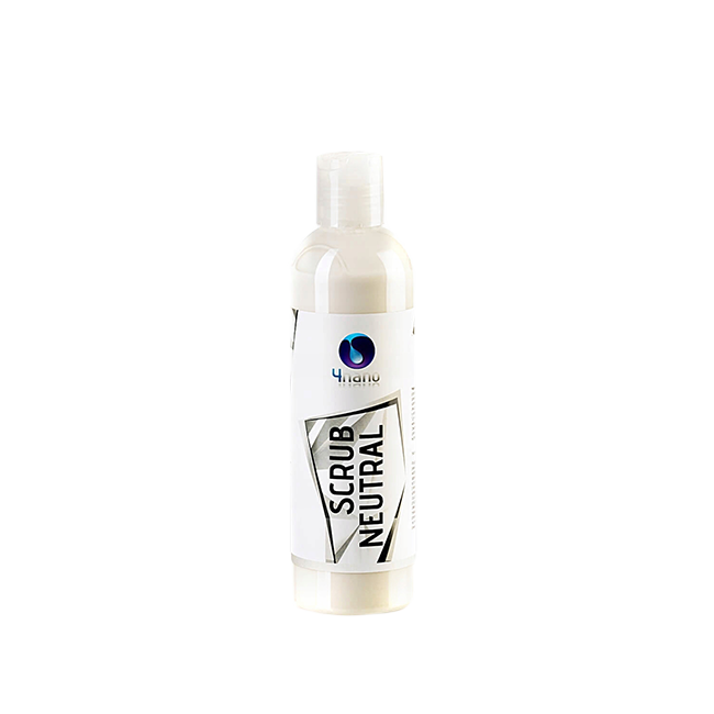 4nano Scrub Neutral Przygotowuje powierzchnię pod aplikację wosków i powłok ceramicznych 250ml
